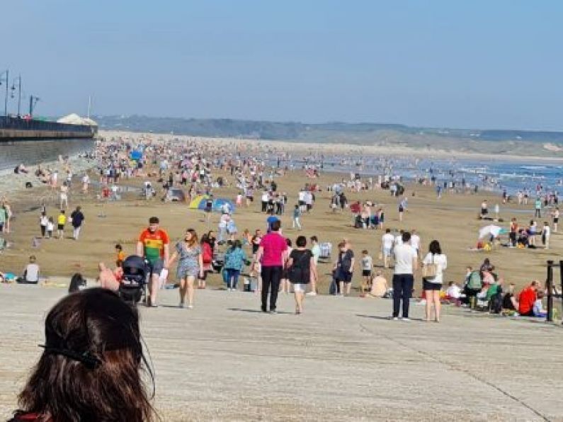 Crowds flock to Waterford's beaches amid warnings Covid hasn't gone away