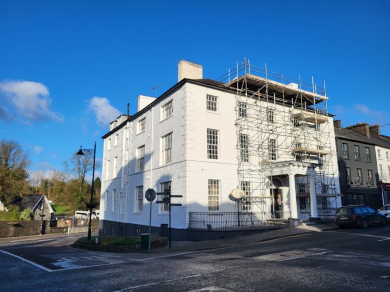 Asylum seekers to begin moving in to Lismore House hotel from today