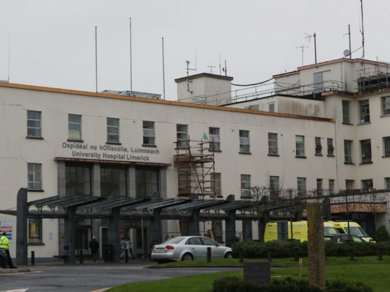 Trolley Watch: 321 people waiting for beds in Irish hospitals